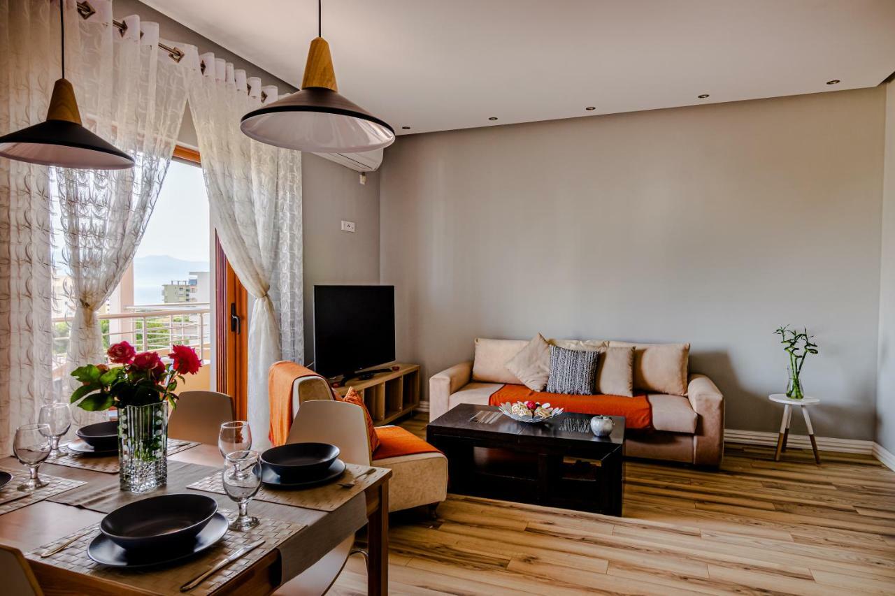 Great Alexander Suites Sarandë Exteriör bild